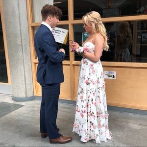 Meet your Posher, Hannah